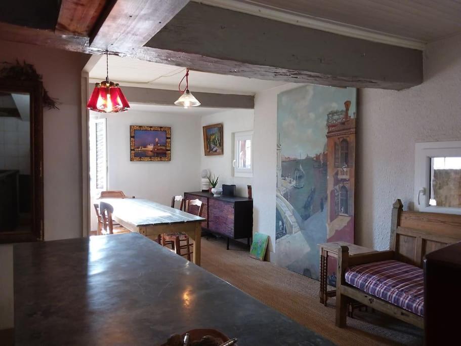 דירות Aramon Charme Centre Historique 17E Siecle מראה חיצוני תמונה